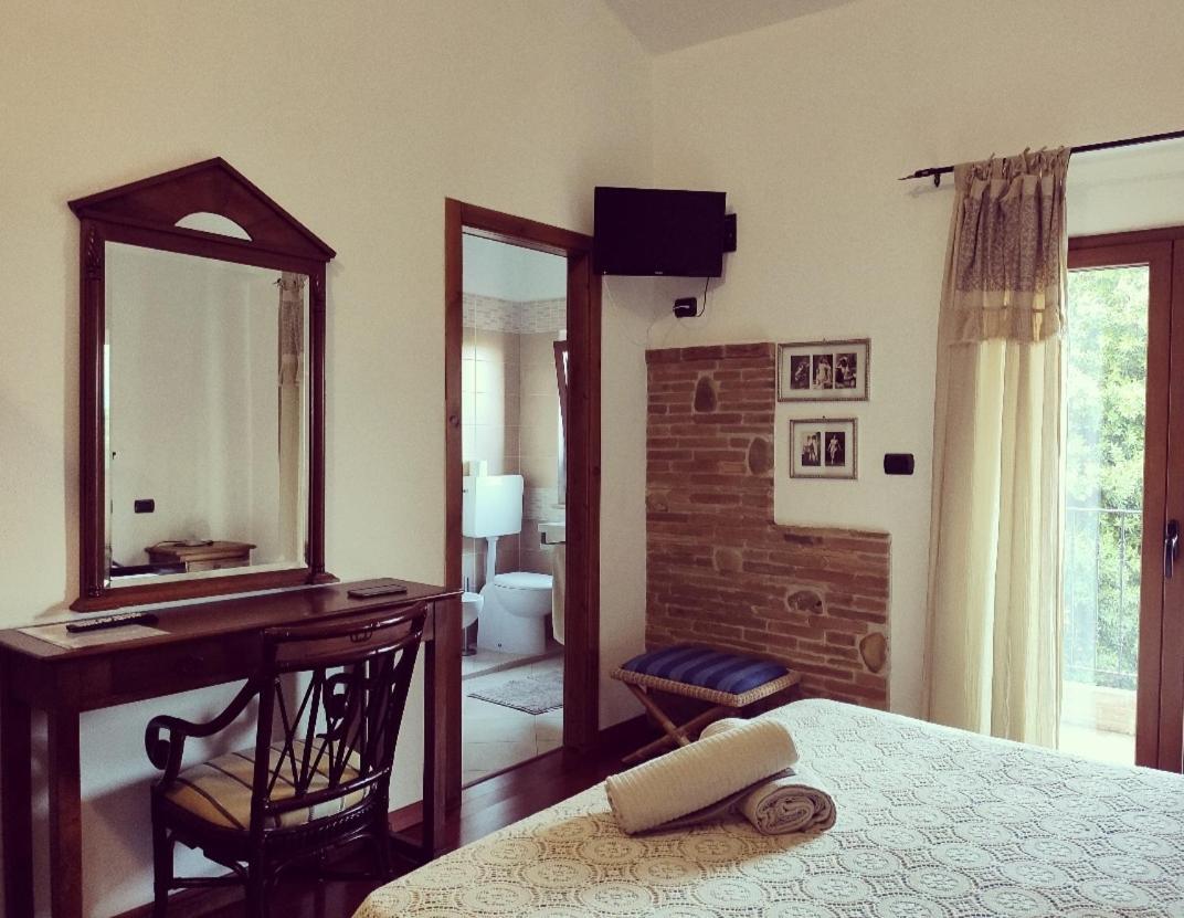 Cepagatti Casale Del Sole Bed & Breakfast エクステリア 写真